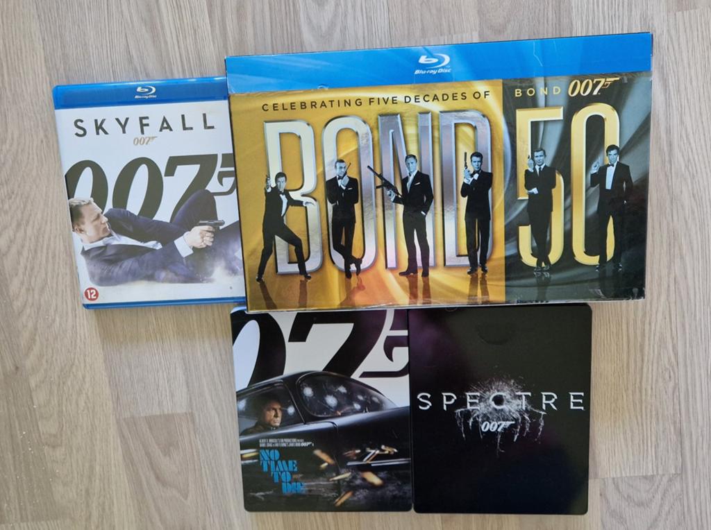 Alle 25 James Bond films 007 op blu-ray, Ophalen