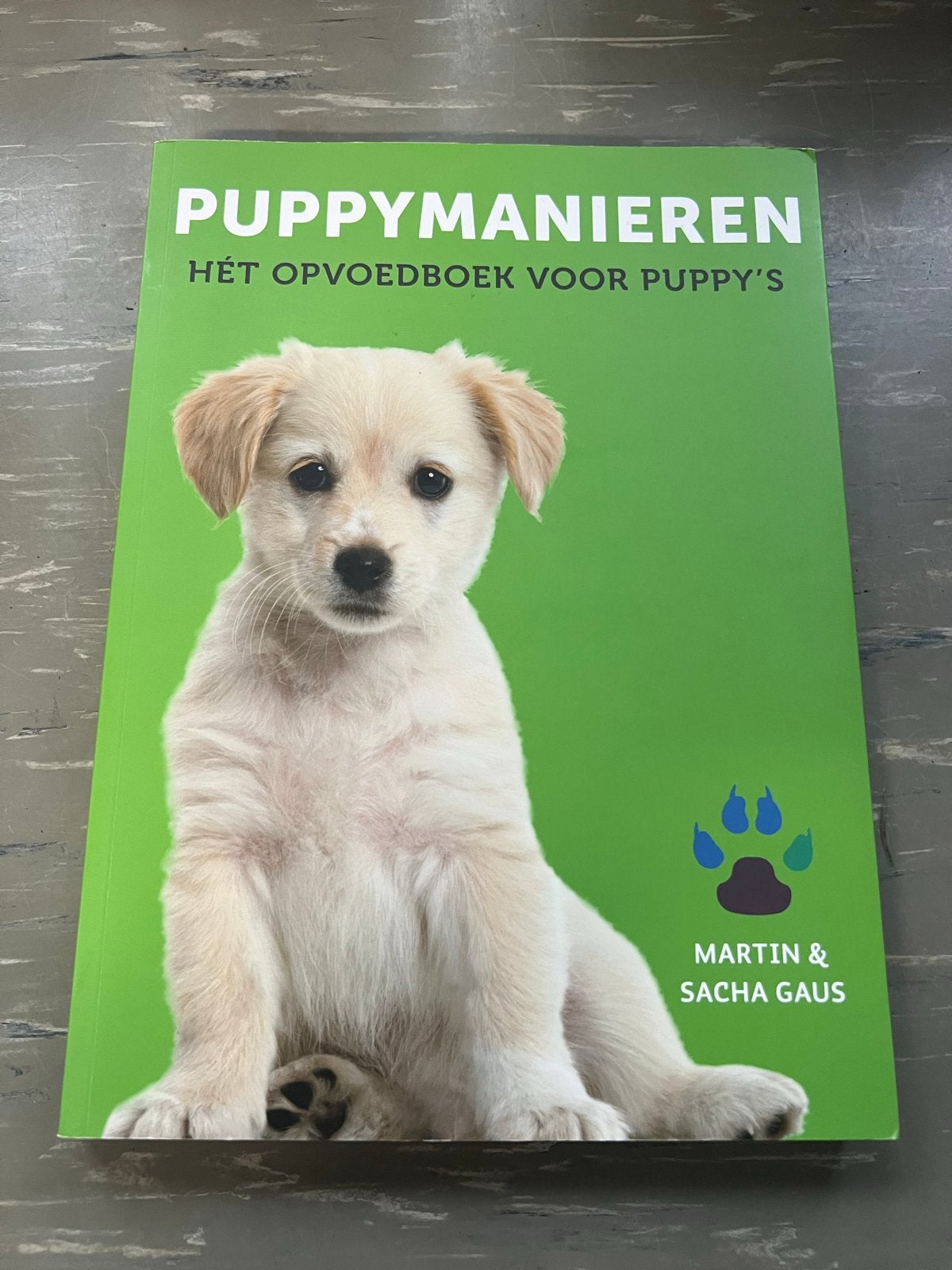 Puppymanieren: Hét opvoedboek voor puppy's, Ophalen of Verzenden, Zo goed als nieuw, Honden