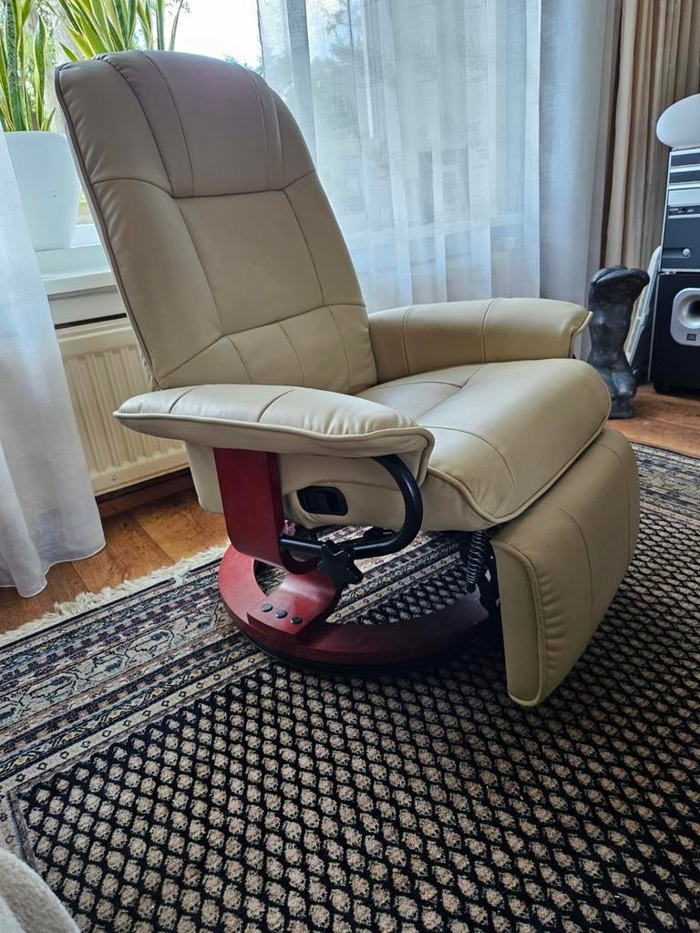 RELAXSTOEL, Huis en Inrichting, Fauteuils, Ophalen, Minder dan 75 cm, 50 tot 75 cm