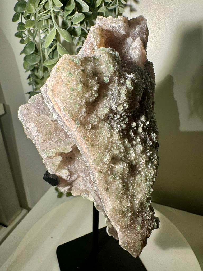 Roze chalcedoon op standaard, Ophalen of Verzenden