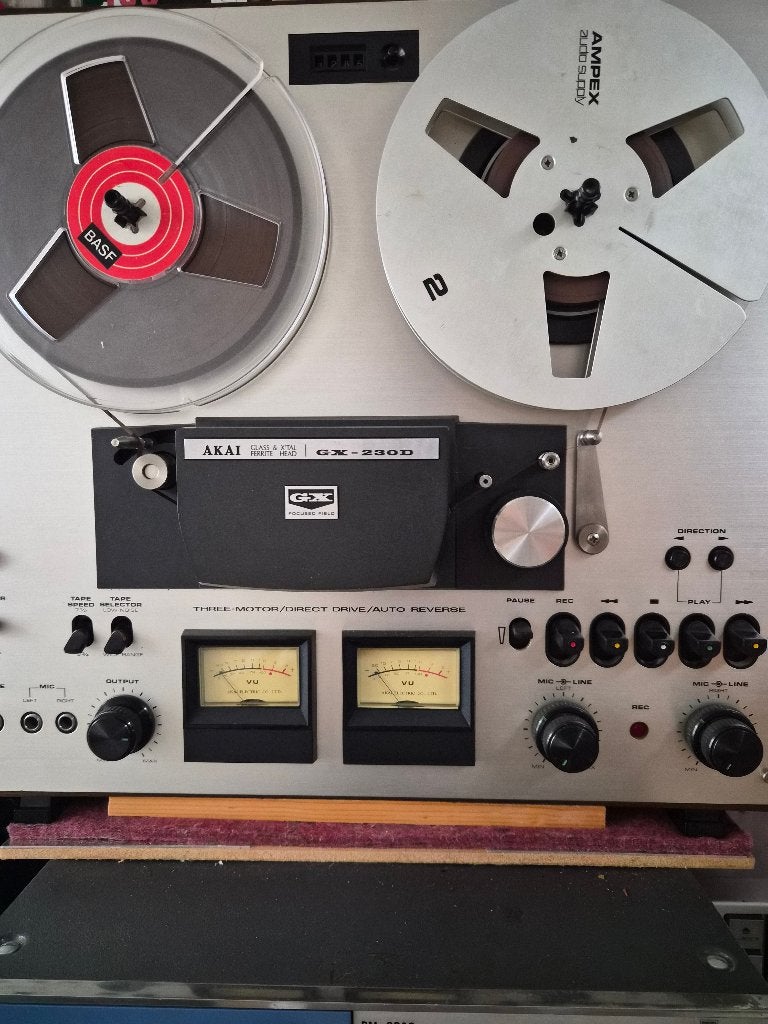 GEZOCHT: Capstan motor van Akai GX 230D bandrecorder., Ophalen of Verzenden, Bandrecorder