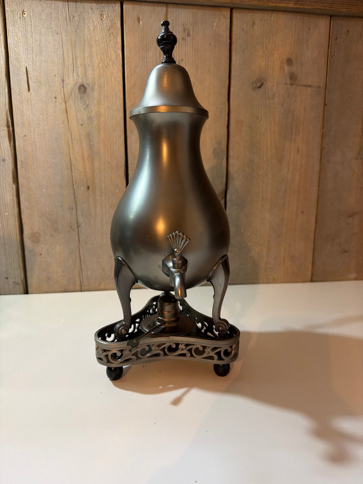 Antieke tinnen koffie- of theekan met kraan en brander, Ophalen of Verzenden