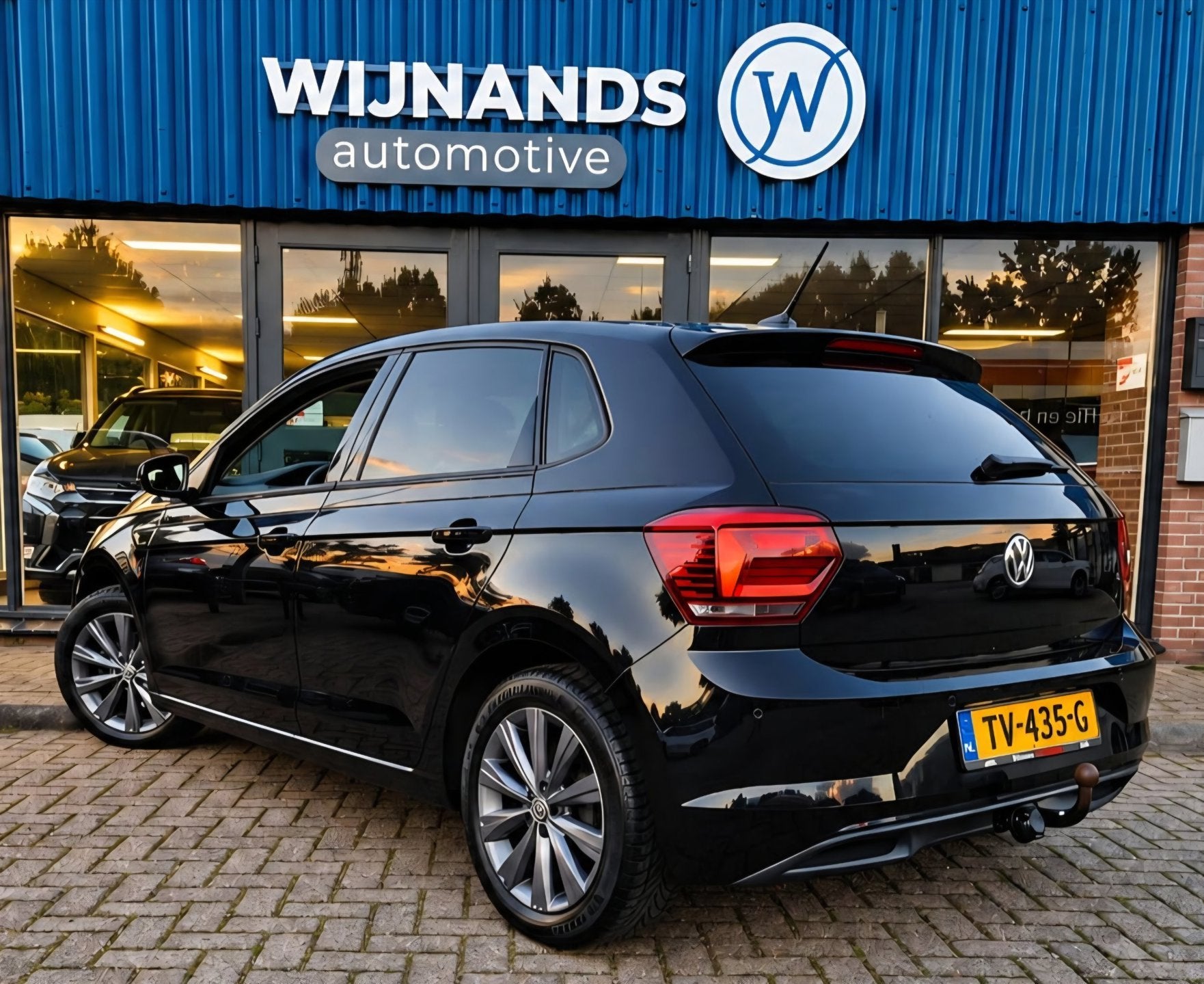Volkswagen Polo 1.0 TSI Highline Trekhaak Carplay Camera, Voorwielaandrijving, Dealer onderhouden, 40 €/maand, Euro 6