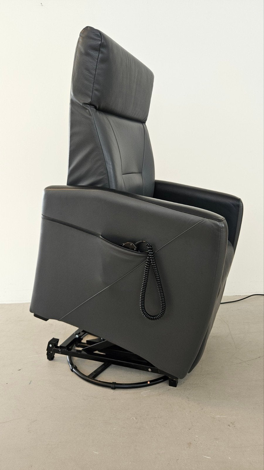 sta op fauteuil van Easysit bij Zitgemak in joure