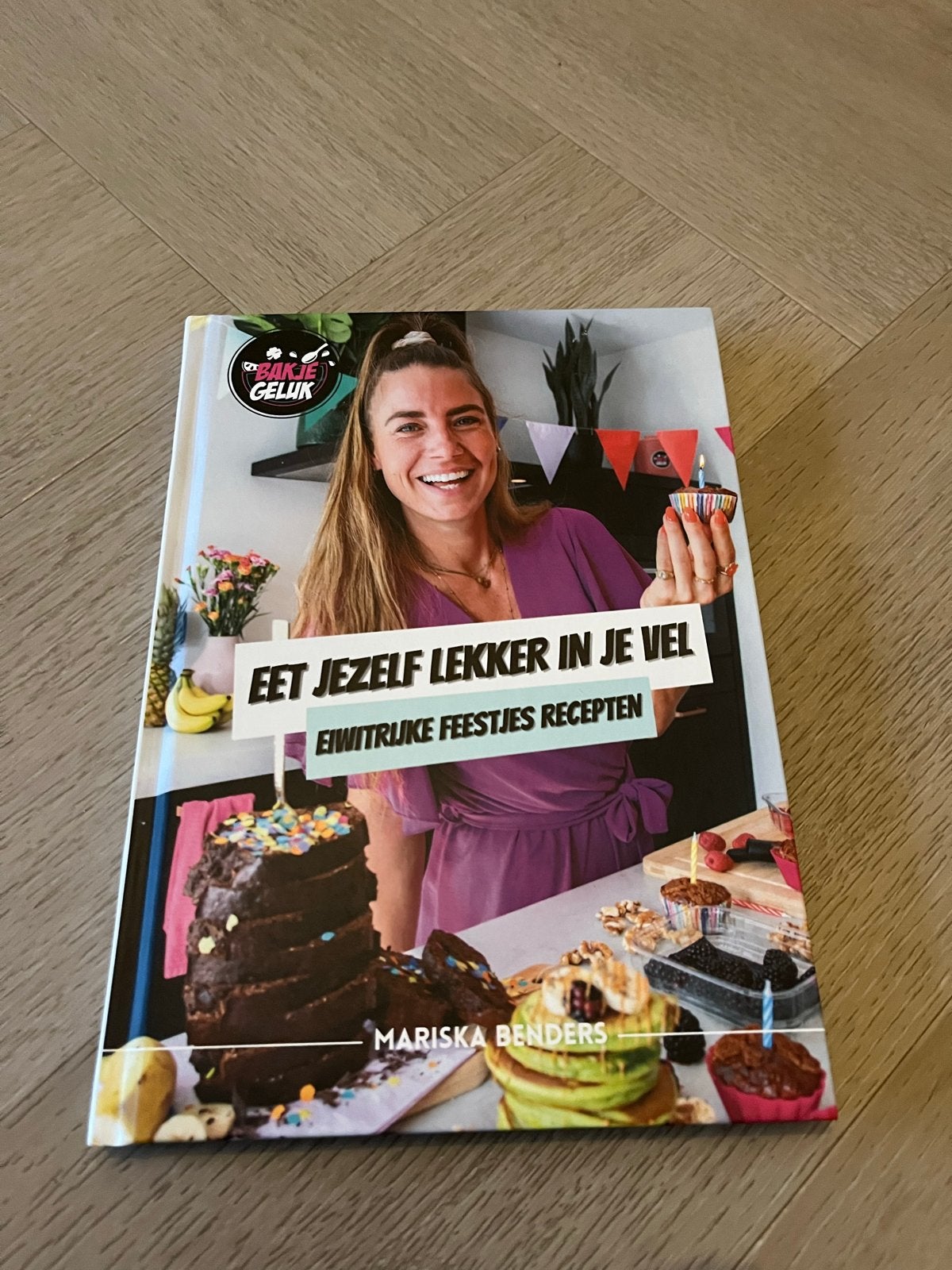 Eet Jezelf Lekker in Je Vel: Eiwitrijke Feestjes Recepten, Ophalen of Verzenden, Zo goed als nieuw, Gezond koken, Taart, Gebak en Desserts