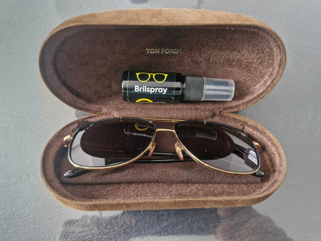 Tom Ford Zonnebril met etui en brilspray, Overige merken, Zonnebril, Zwart, Ophalen of Verzenden