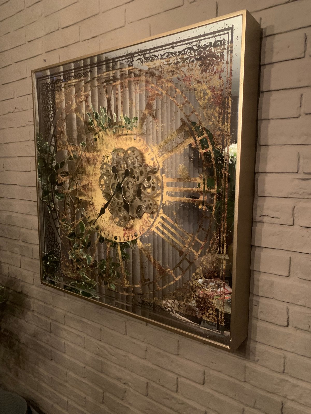 Mooie wand klok, Huis en Inrichting, Woonaccessoires | Overige, Ophalen of Verzenden, Zo goed als nieuw