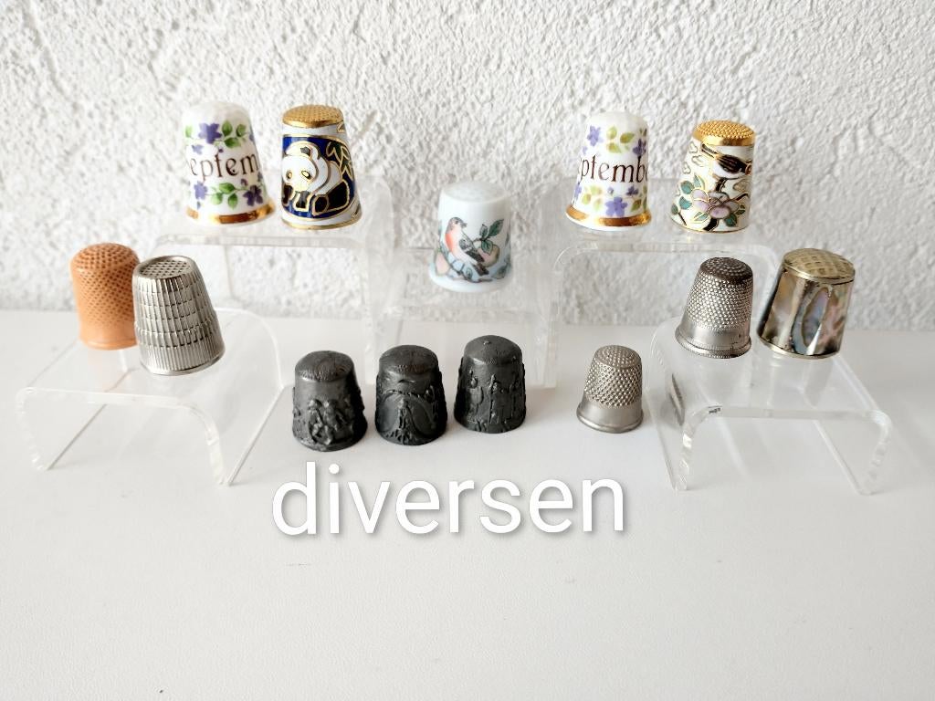 Diverse porseleinen, metalen vingerhoedjes en Hutshenreuther, Ophalen of Verzenden, Zo goed als nieuw, Overige materialen