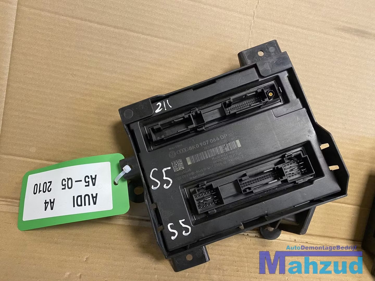 AUDI A4 A5 B8 8F Body controle module bcm sam 2007-2015 8K09, Gebruikt, AUDI AG, Auto-Union-Strasse 1
85045  Ingolstadt, DE, Kundenbetreuung@audi.de
