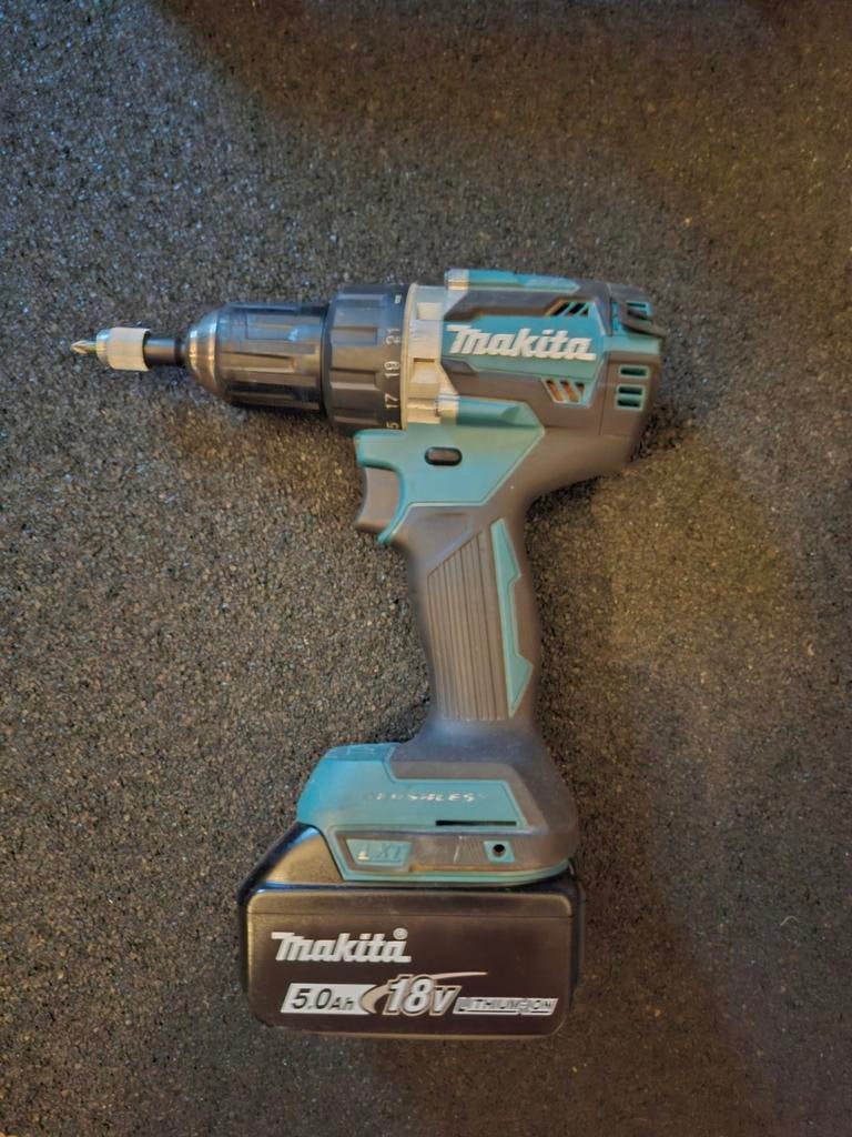 Makita DDF484 Boor-/Schroefmachine met 5Ah 18V accu, Doe-het-zelf en Verbouw, Variabele snelheid, Ophalen of Verzenden, Minder dan 400 watt