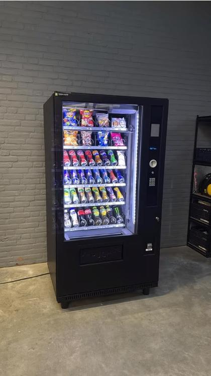 Vendo G-Snack 8 | Snack en drankautomaat | Vendingmachine, Ophalen, Vending Master, Info@vendingmaster.nl, Zo goed als nieuw