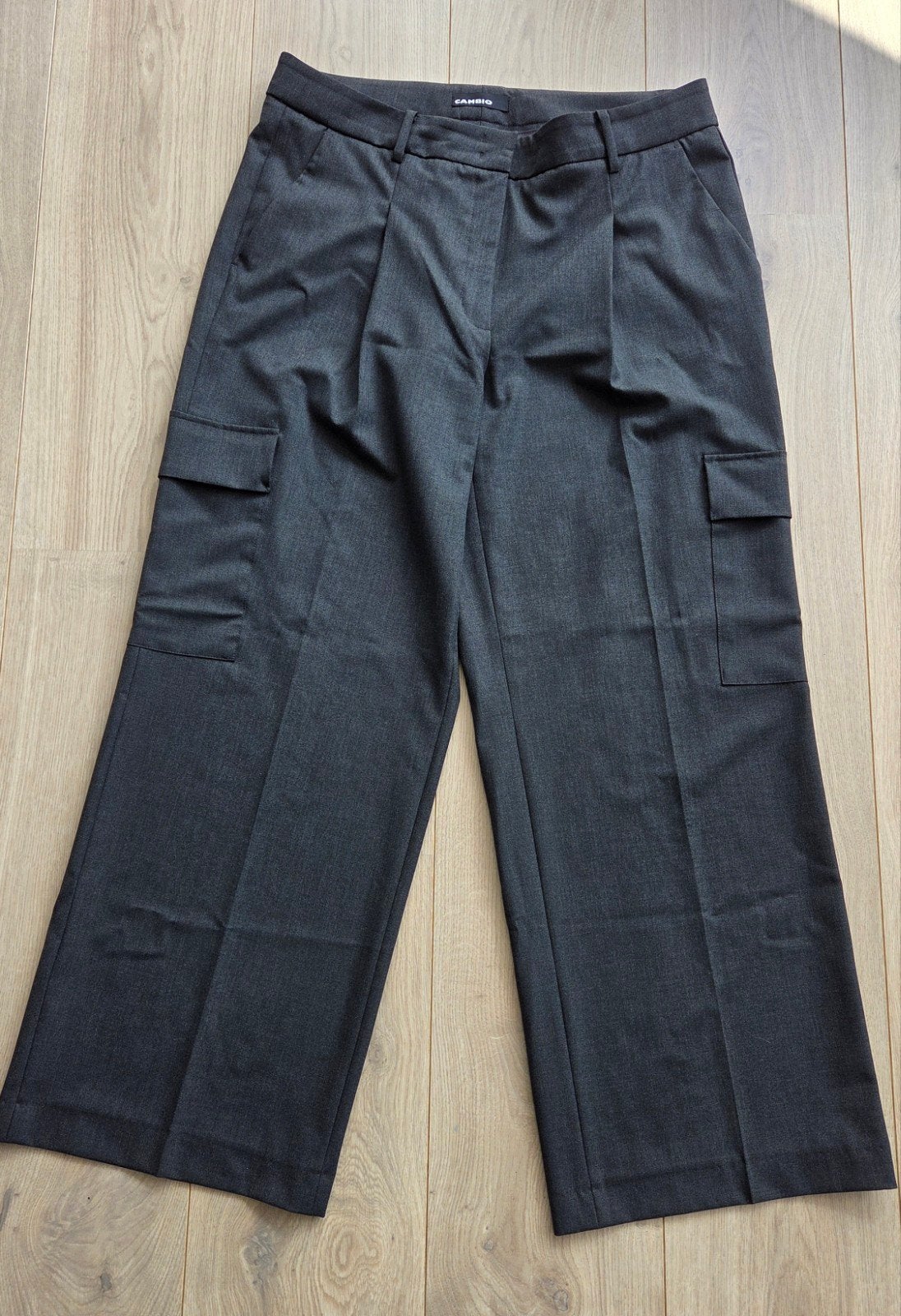 Mooie antraciet kleur broek van Cambio maat 44, Maat 42/44 (L), Ophalen of Verzenden, Zo goed als nieuw, Grijs