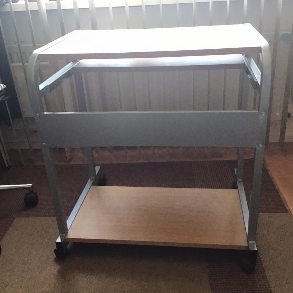 Computermeubel, Huis en Inrichting, Kasten | Computermeubels, Ophalen, Zo goed als nieuw, 70 tot 120 cm