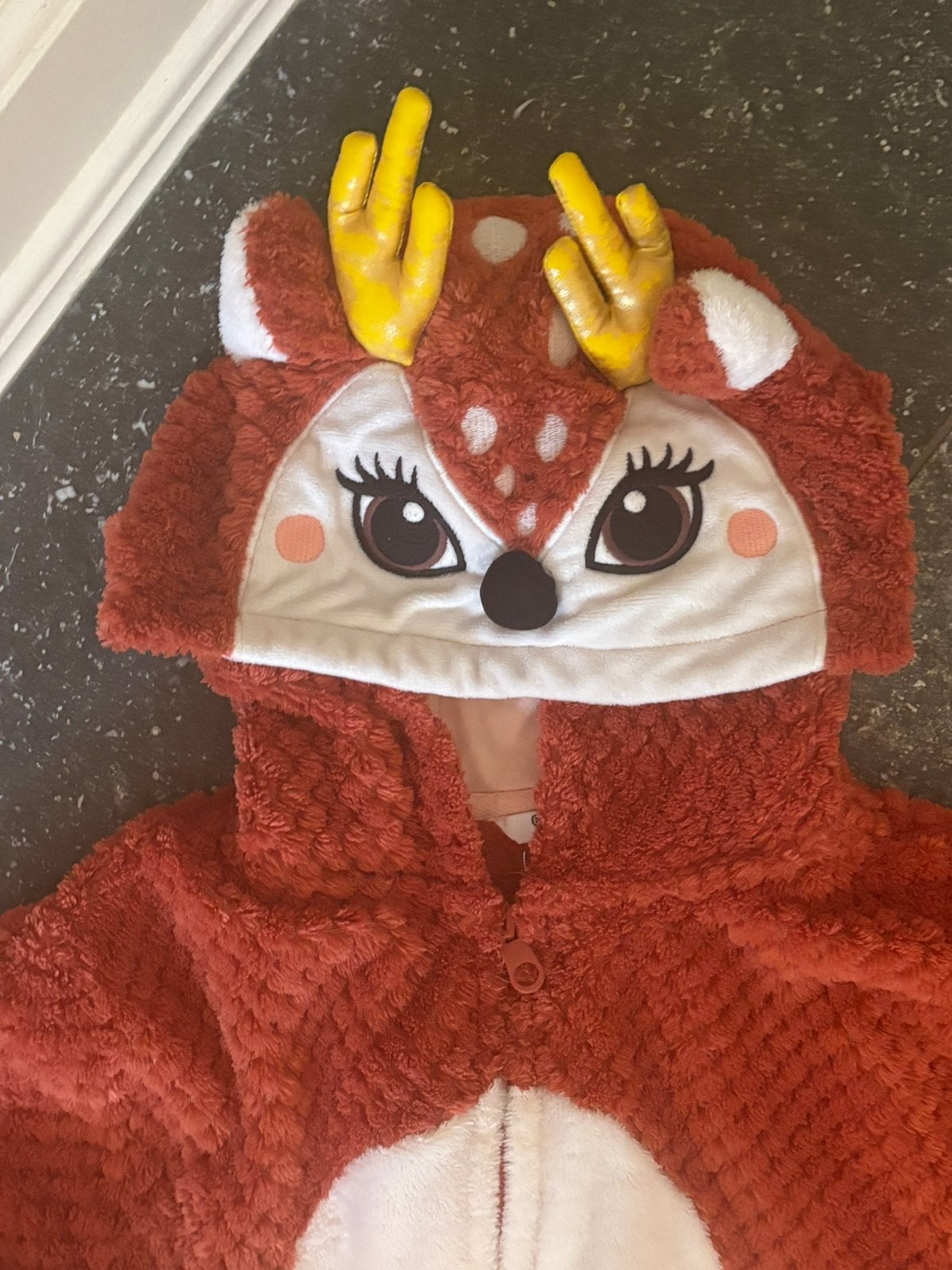 Prachtige onesie hertje maat 158, Ophalen, Zo goed als nieuw, Jongen of Meisje