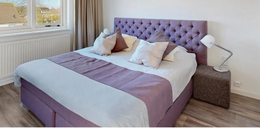 T.E.A.B: Boxspring 180x200 aubergine kleurig, Ophalen, Gebruikt, Tweepersoons, 180 cm