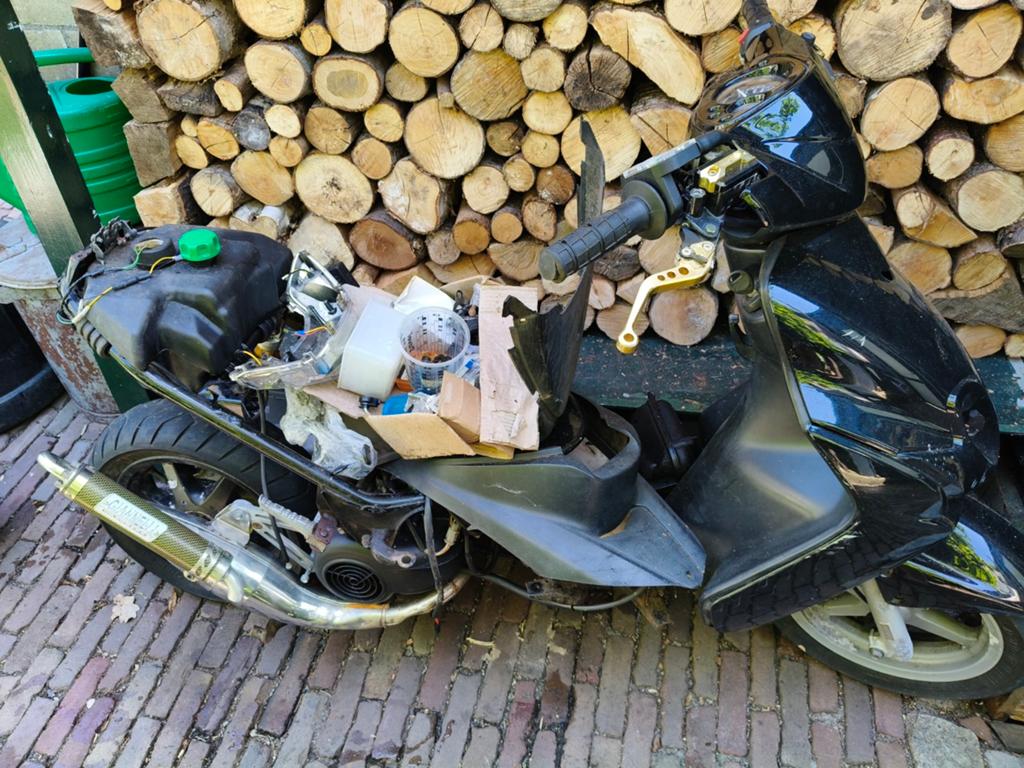 Yamaha Scooter Opknapper - Zadel en Bak Aanwezig, Ophalen, Gebruikt, Overige modellen, 49 cc