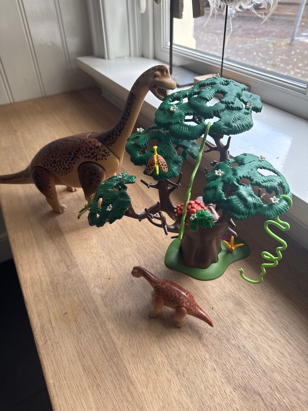 Playmobil brachiosaurus Grote en kleine Dino + Boom, Ophalen, Gebruikt, Jongen of Meisje