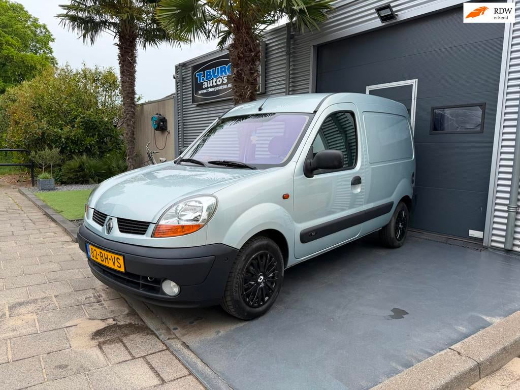 Renault Kangoo Express 1.2 Confort Nw APK, Auto's, Bestelauto's, Voorwielaandrijving, Stof, Gebruikt, 4 cilinders