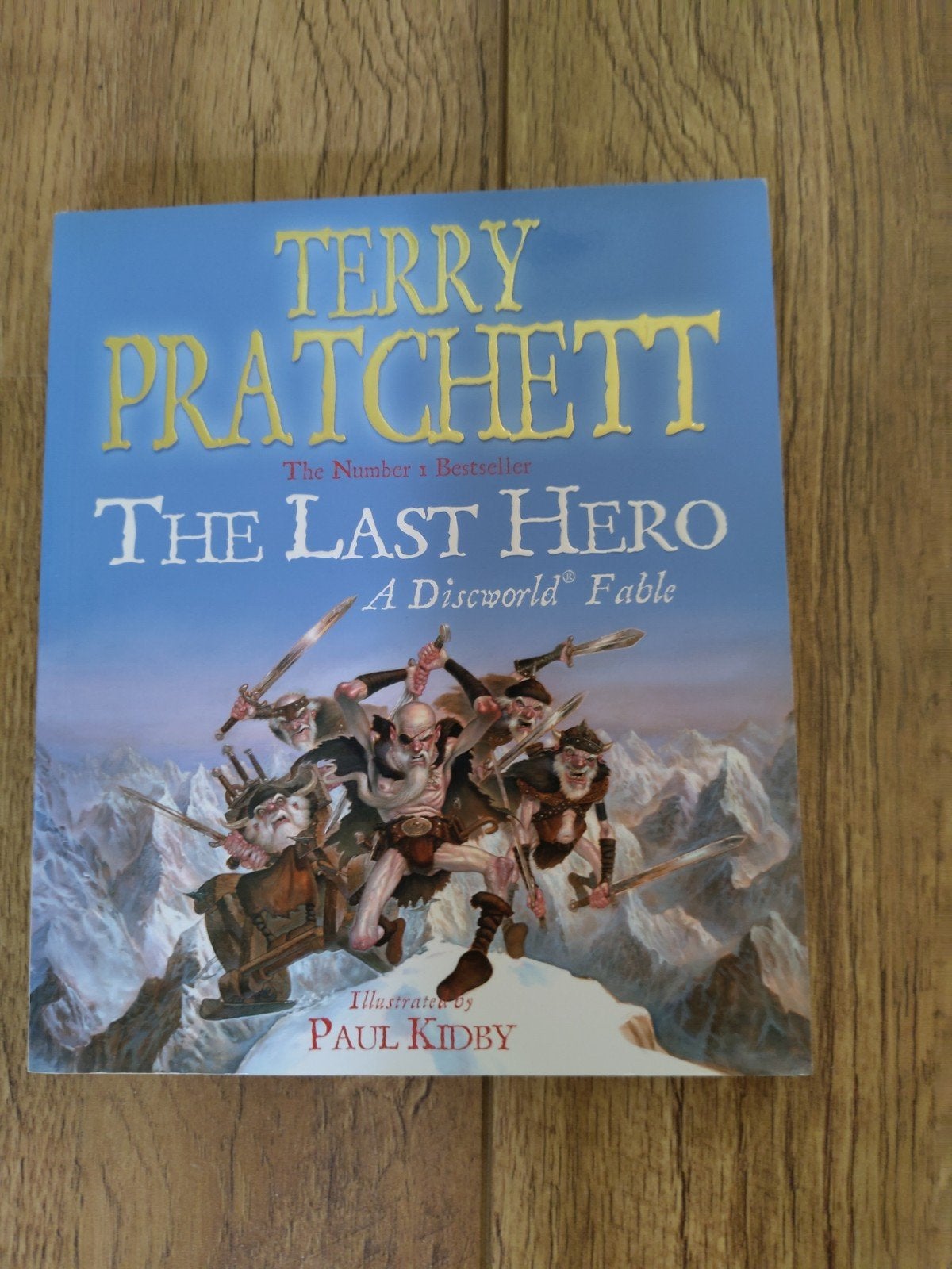 Terry Pratchett - The Last Hero (Discworld Fable), Boeken, Ophalen of Verzenden