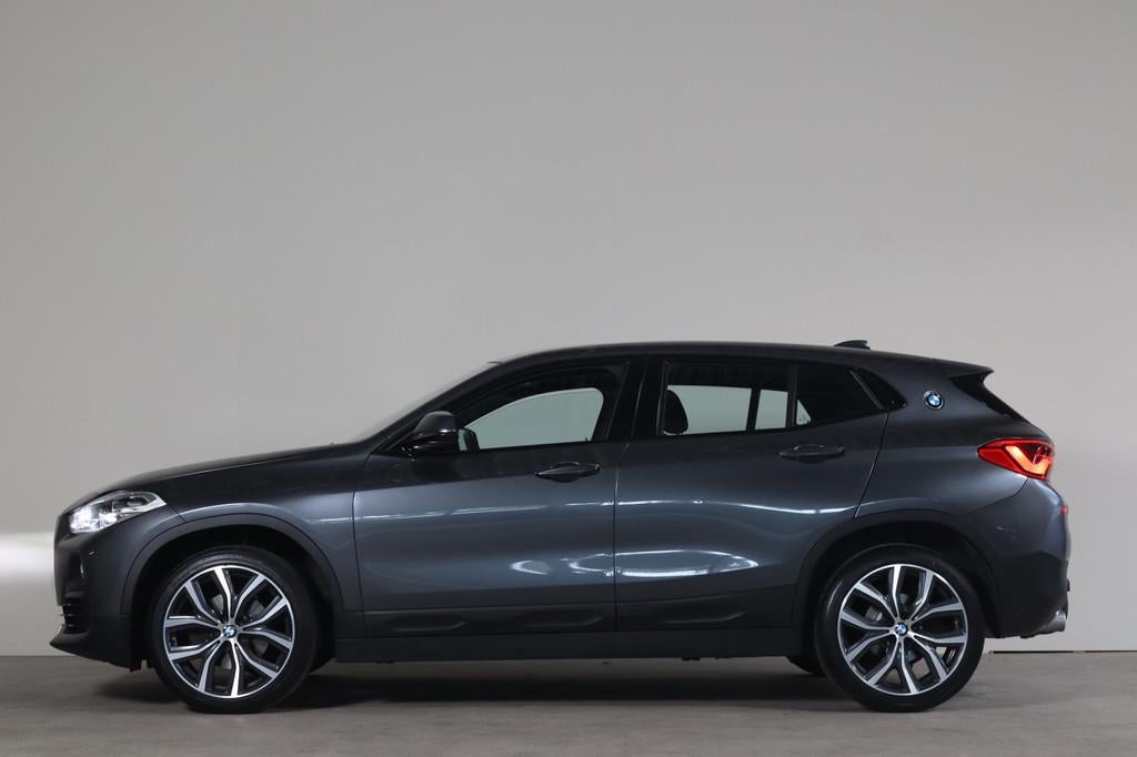BMW X2 sDrive18i NL-Auto! DEALER ONDERHOUDEN! -- Tweede Pink, Auto's, BMW, Gebruikt, Euro 6, 3 cilinders, 1390 kg