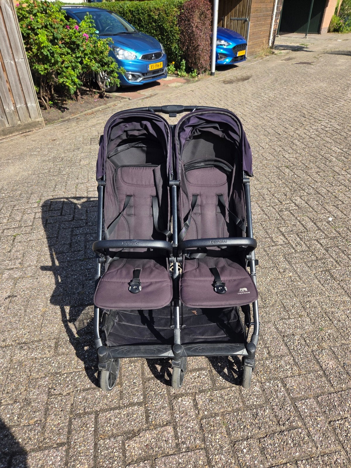 Dubbele kinderwagen deryan, Kinderen en Baby's, Kinderwagens en Combinaties, Gebruikt, Duowagen, Ophalen, Kinderwagen