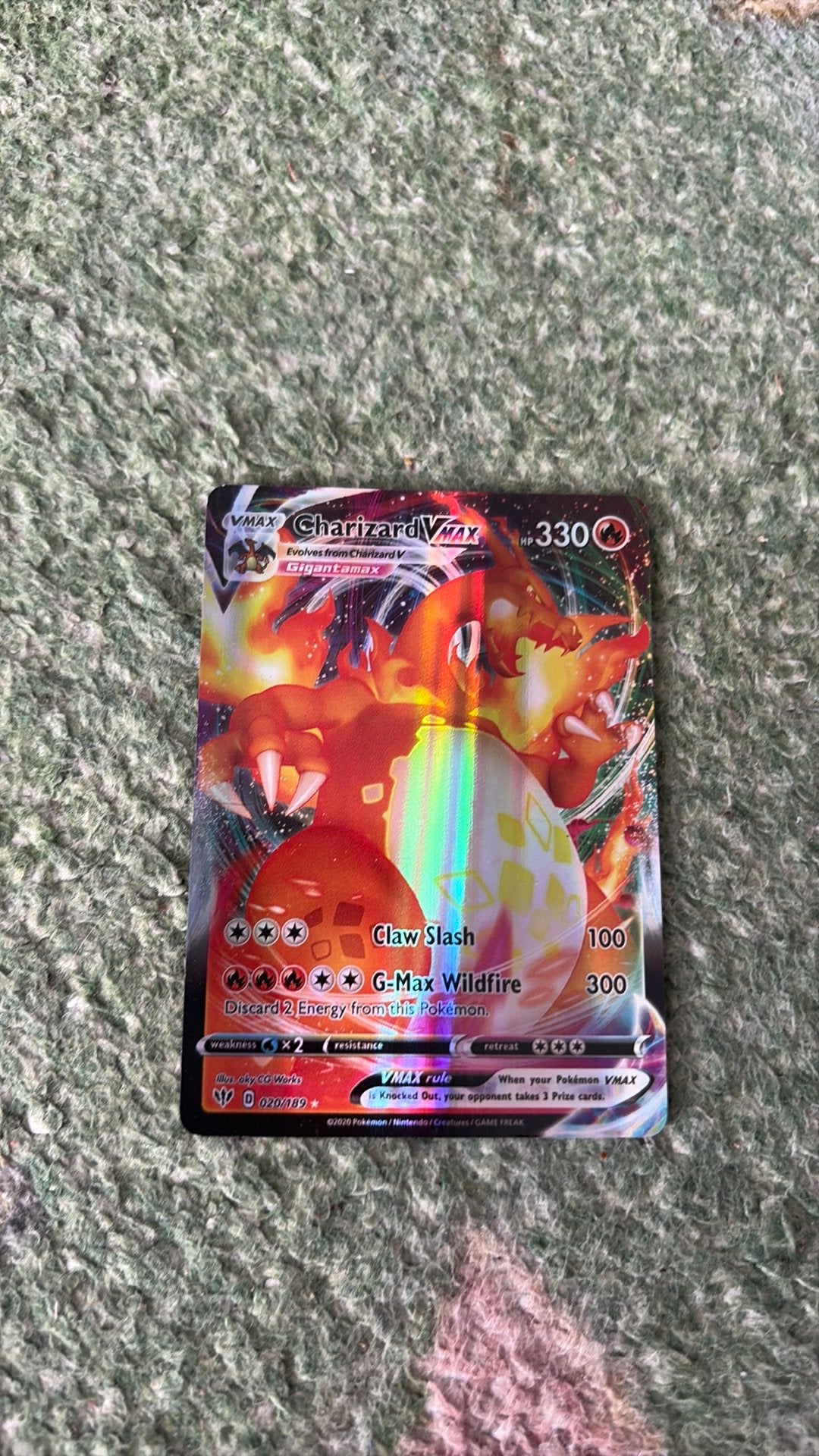 Charizard vmax, Verzenden, Zo goed als nieuw