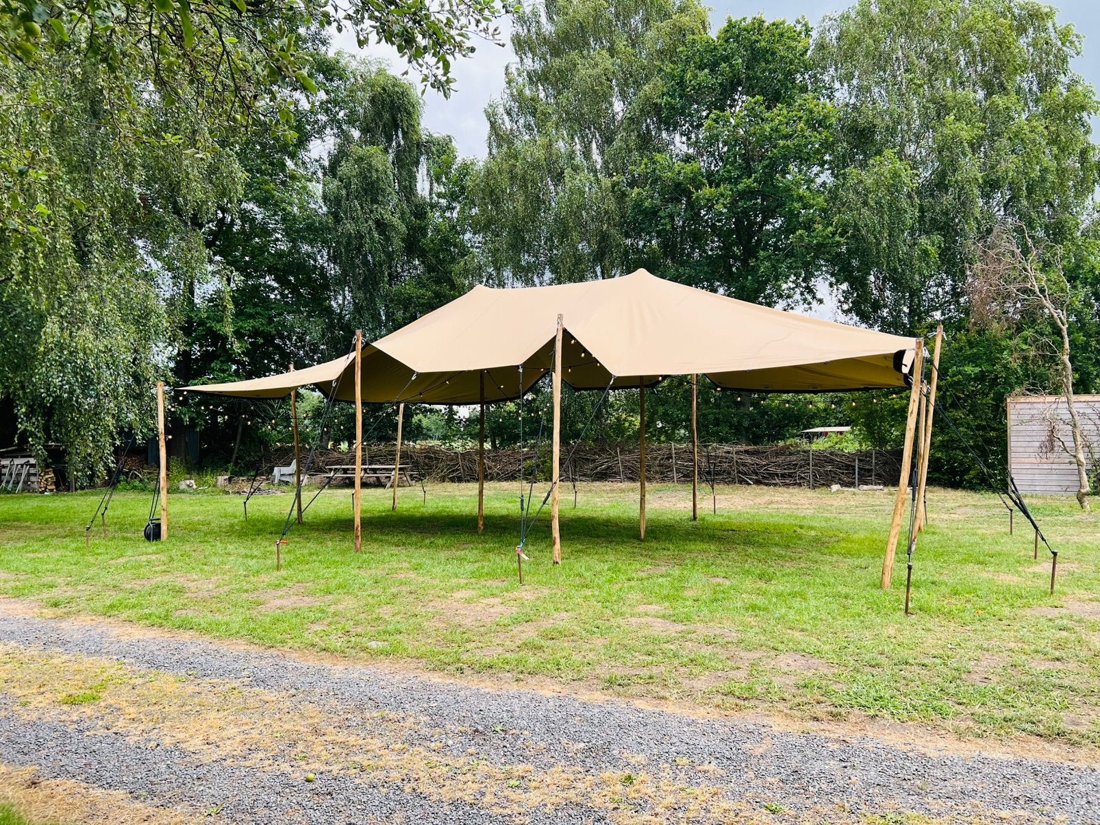 Huur last minute een stretchtent, Ophalen, Zo goed als nieuw, 8 meter of meer, 6 meter of meer