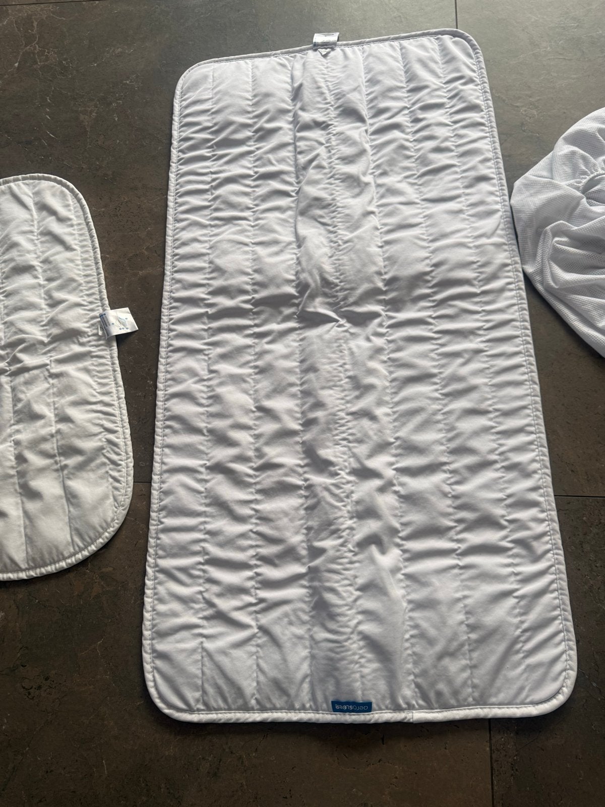 Aerosleep matrasbeschermer 120x60 cm met hoes, Ophalen, Zo goed als nieuw