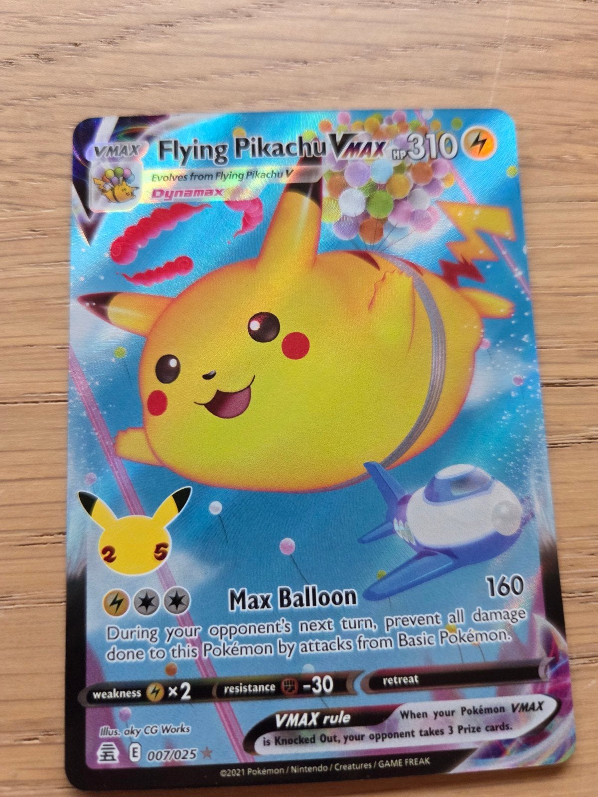 Flying Pikachu VMAX Pokémon Kaart (Celebrations 007/025), Ophalen of Verzenden, Zo goed als nieuw, Losse kaart, Foil