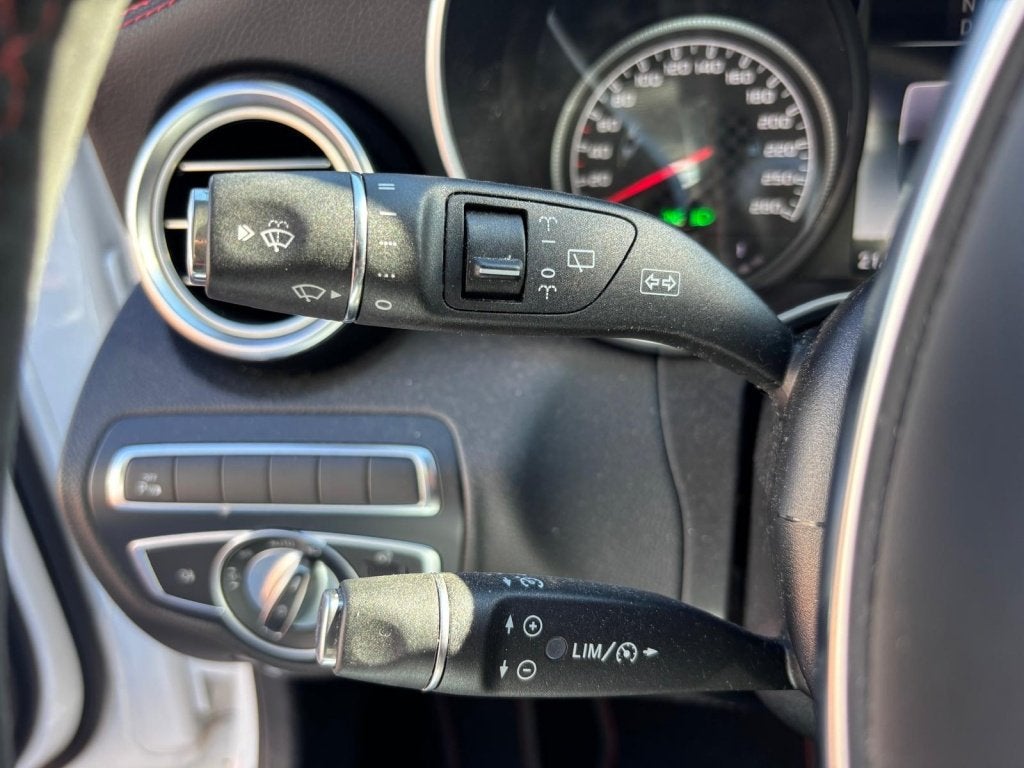 Foto 20 van Mercedes-Benz C-Klasse Estate AMG 43 | 4MATIC | power | stij