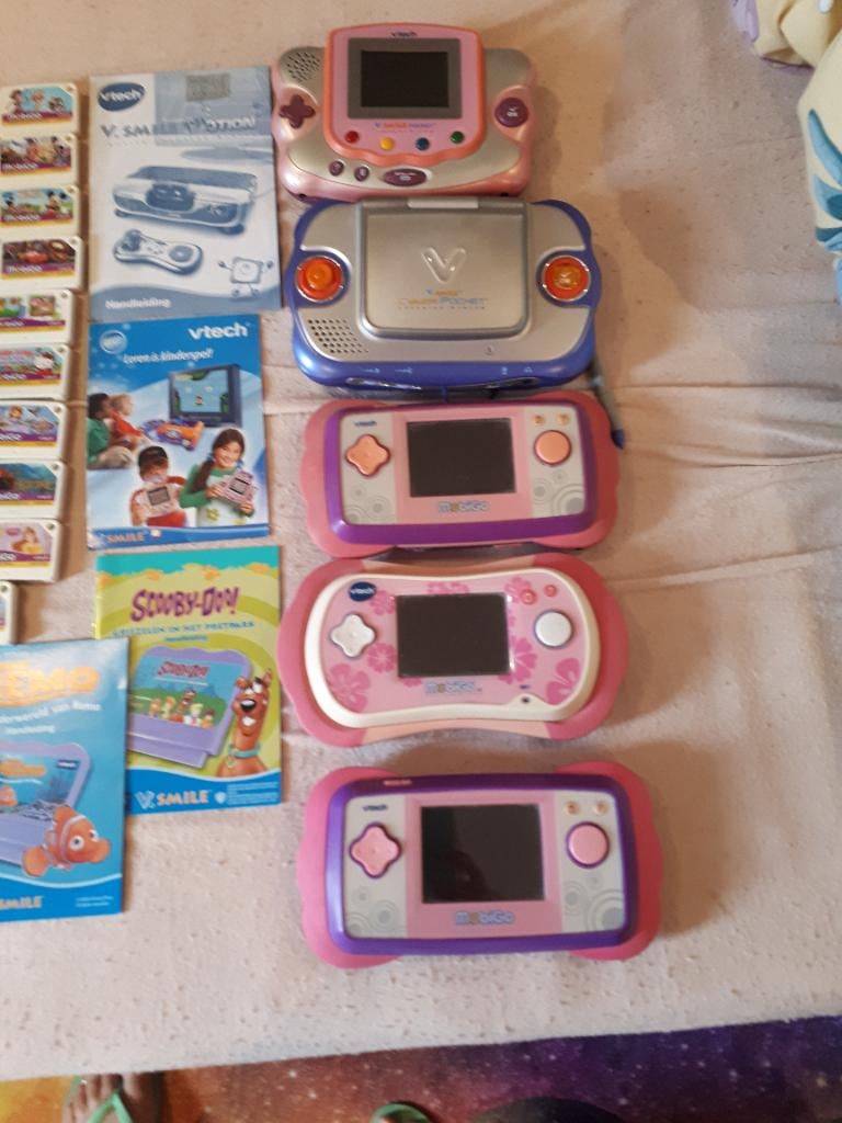 games v smile motion, v smile pocket, Mobigo, Spelcomputers en Games, 1 speler, Ophalen of Verzenden, Zo goed als nieuw, Vanaf 3 jaar