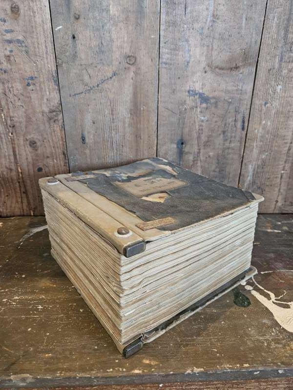 oud kasboek ``WOONWINKEL RUSTIEK``, Antiek en Kunst, Ophalen of Verzenden