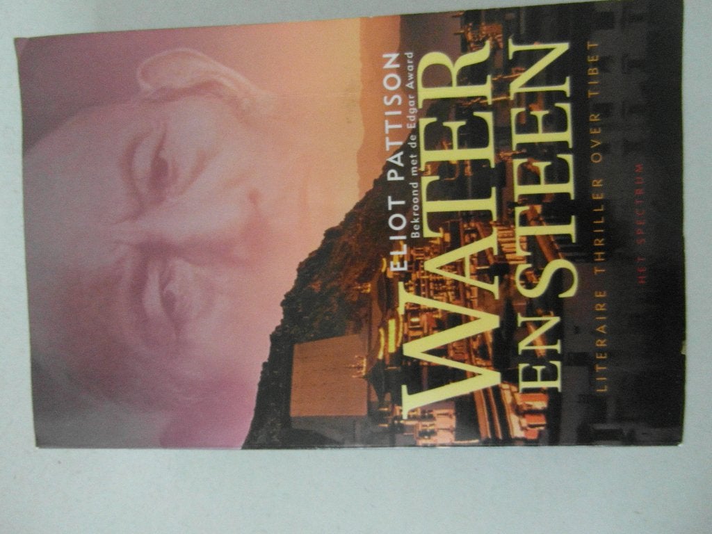 Water en Steen,  Eliot Pattison .Triller, Boeken, Ophalen of Verzenden, Zo goed als nieuw, Nederland