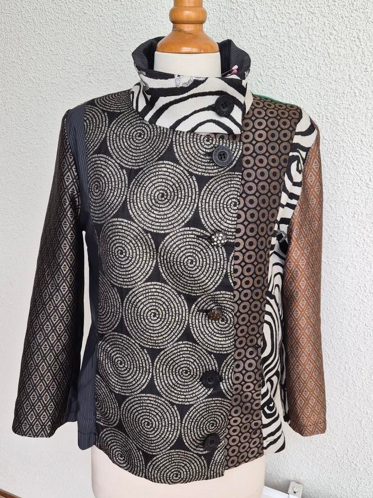Desigual Jas met Diverse Prints - Maat 44 (=42), Maat 38/40 (M), Overige kleuren, Ophalen of Verzenden, Onbekend