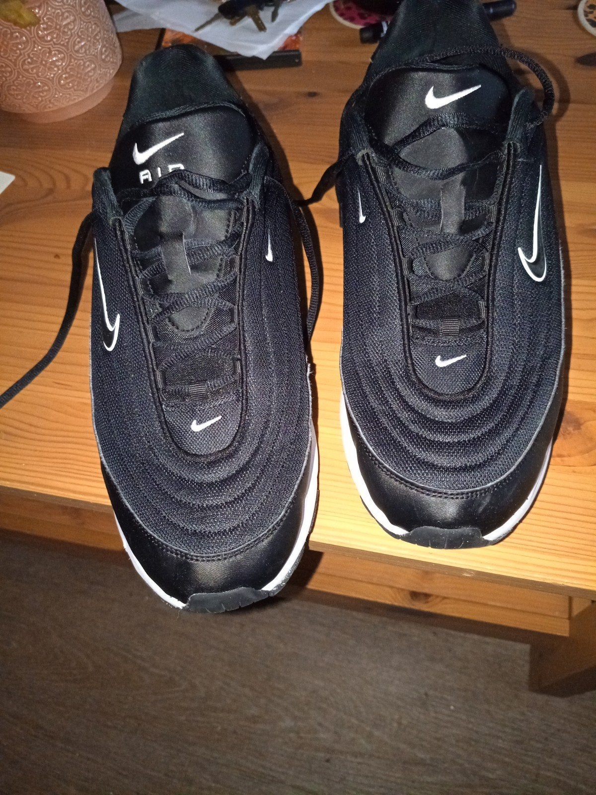 Nike Air Max maat 46, Ophalen, Zo goed als nieuw, Zwart