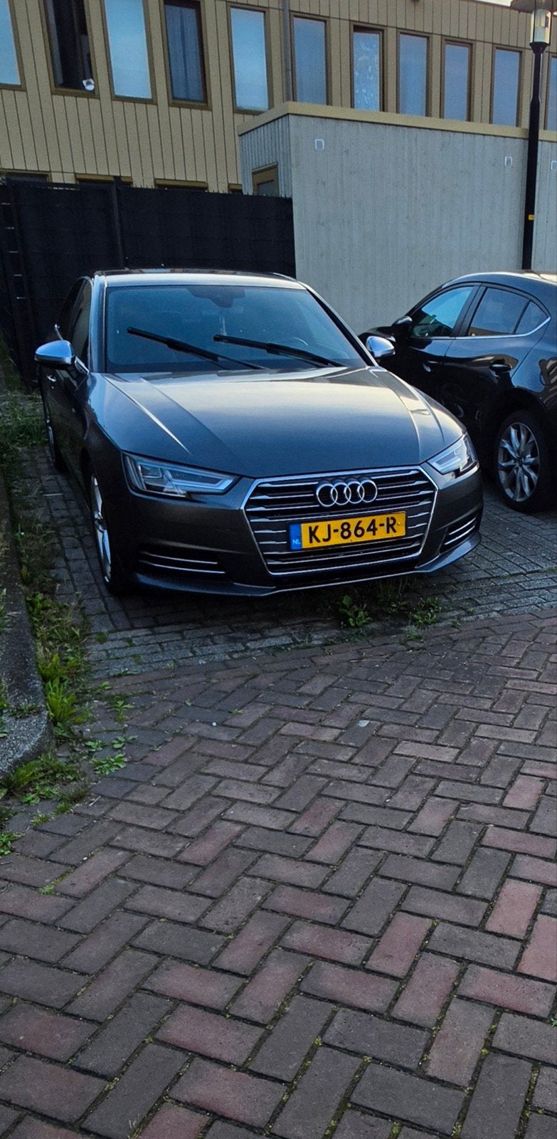 Audi A4 1.4 Tfsi 110KW AUT 2016 Grijsa, Auto's, Audi, Origineel Nederlands, 1395 cc, Grijs, Particulier