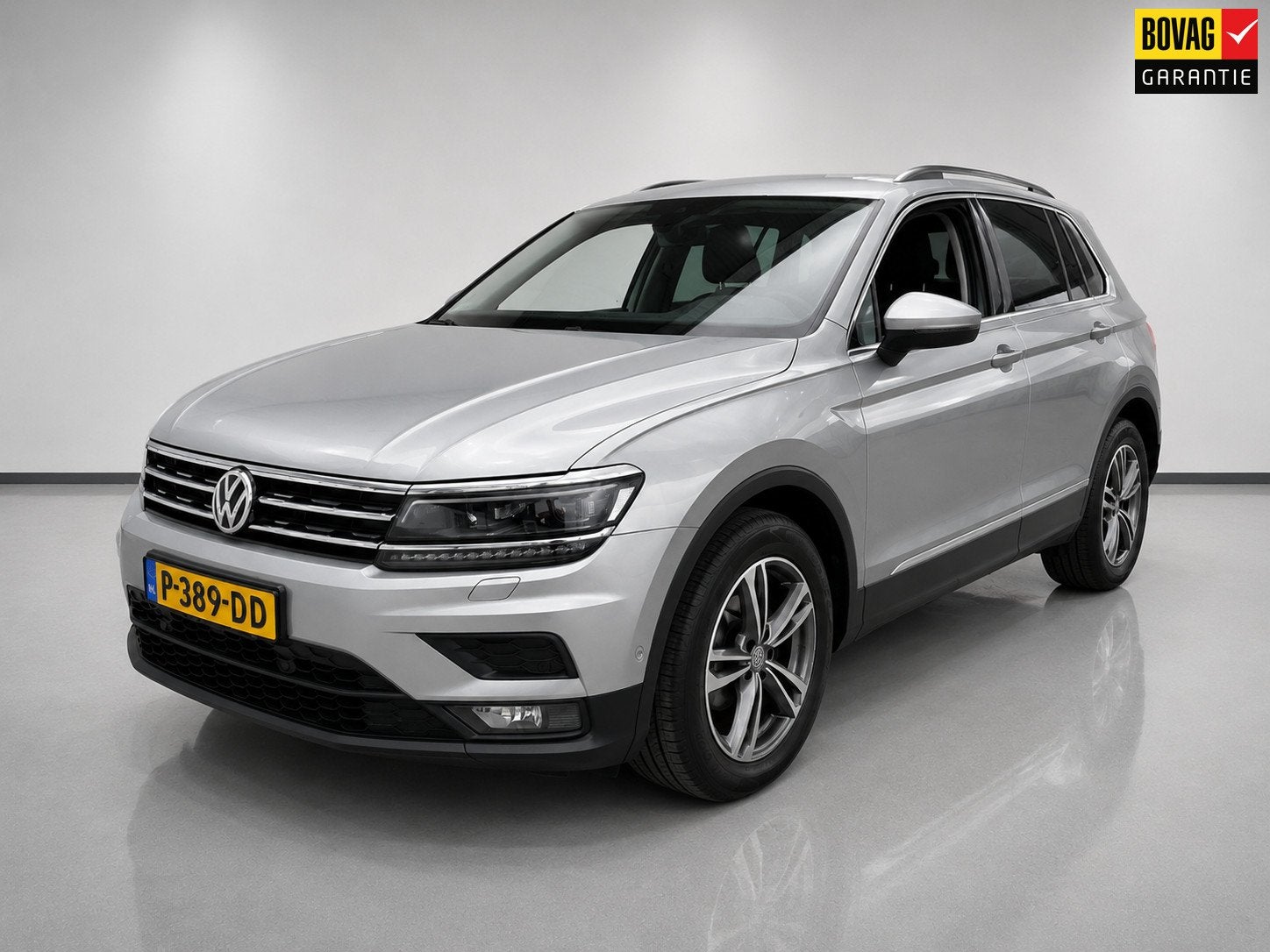 Volkswagen Tiguan 1.5 TSI Comfortline Business, Auto's, Stof, 4 cilinders, Handgeschakeld, 1600 kg