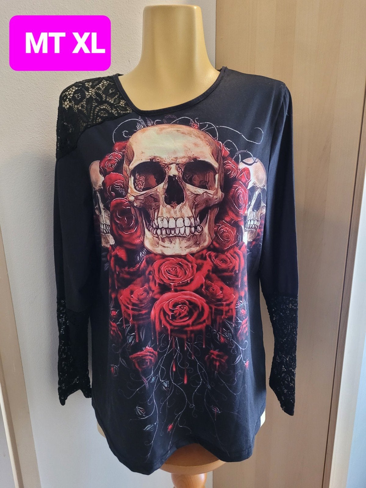 Stoer truitje met doodskop en rozen print - Maat XL, Ophalen of Verzenden, Gedragen, Maat 46/48 (XL) of groter, Zwart