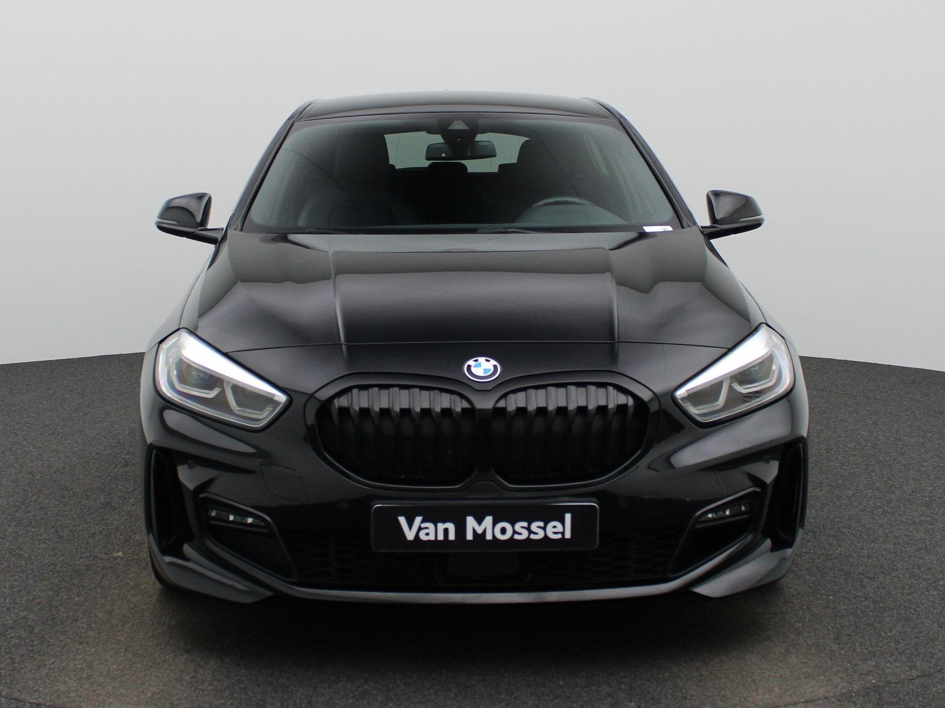 BMW 1-serie 116i Business Edition Plus M-sport Aut. | Sports, Auto's, BMW, 12 maanden, Gebruikt, Zwart, Leder