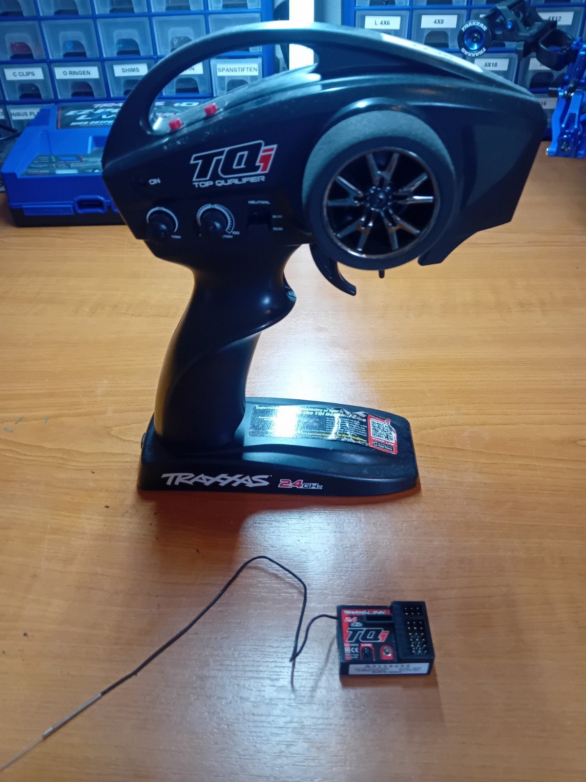 Traxxas TQ1 Zender met Ontvanger - 2.4GHz RC Set, Ophalen of Verzenden, Gebruikt, Onderdeel