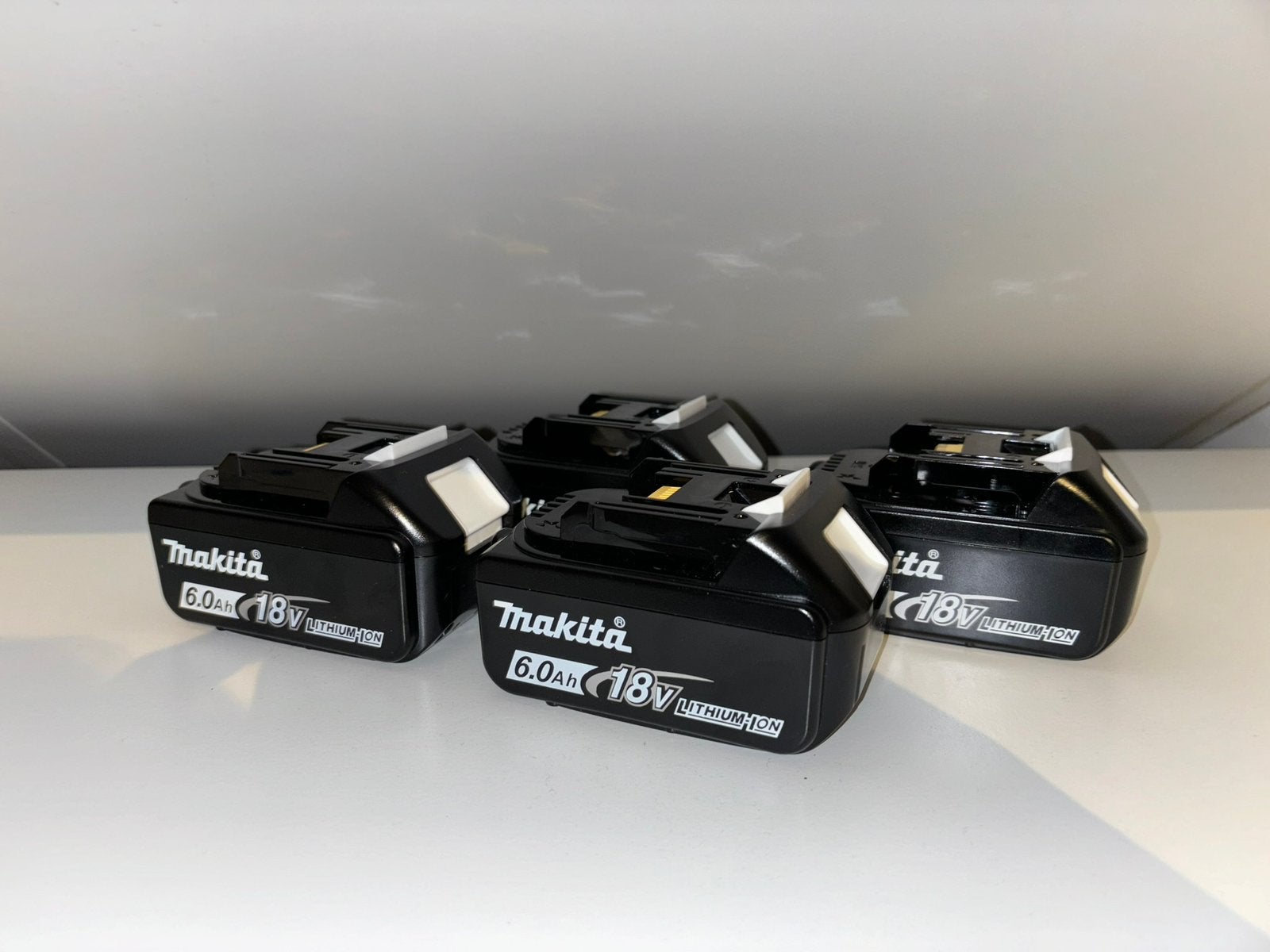 Nieuwe Makita Accu’s BL1860B 18V 6.0 Ah, Ophalen of Verzenden, Nieuw