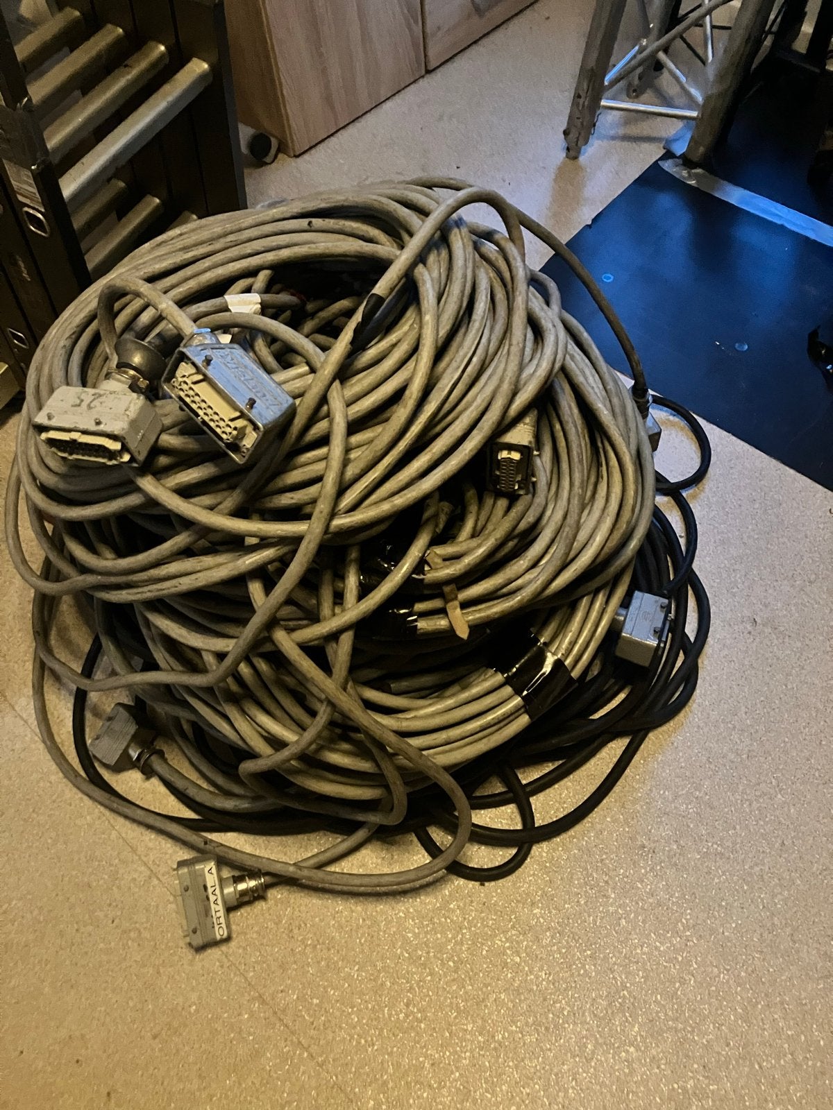 Multikabels, Muziek en Instrumenten, Kabels en Stekkers, Ophalen of Verzenden, Gebruikt, Apparatuur