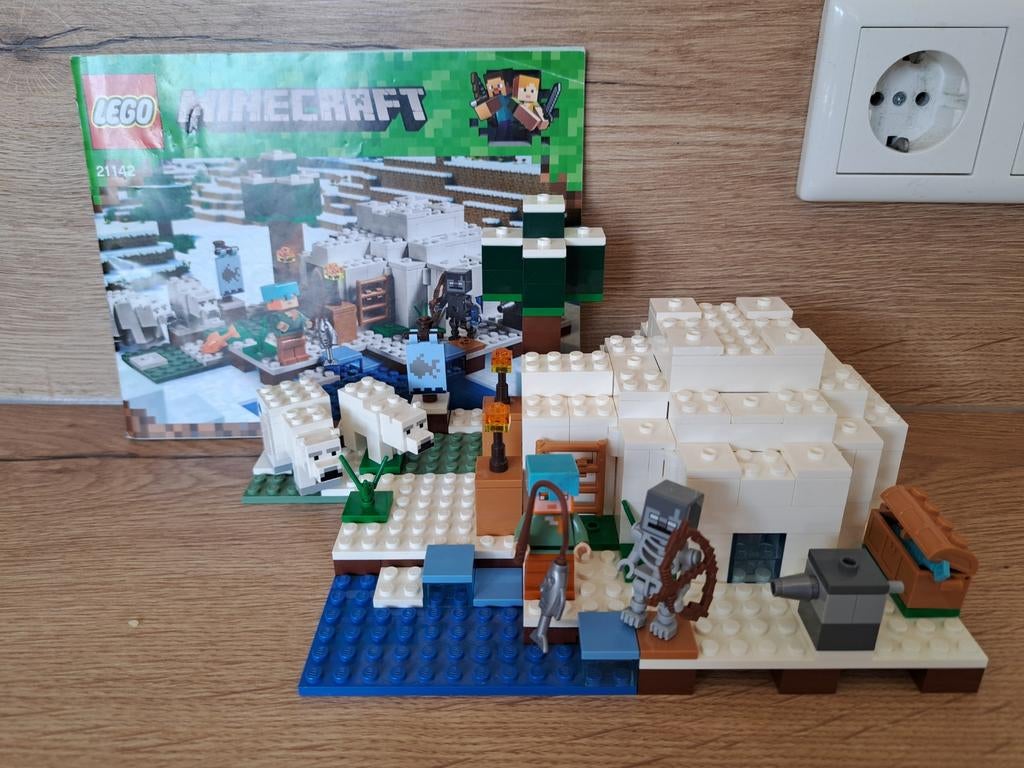 Lego 21142 Minecraft The Polar Iglo, Gebruikt, Minecraft, Lego, Ophalen of Verzenden