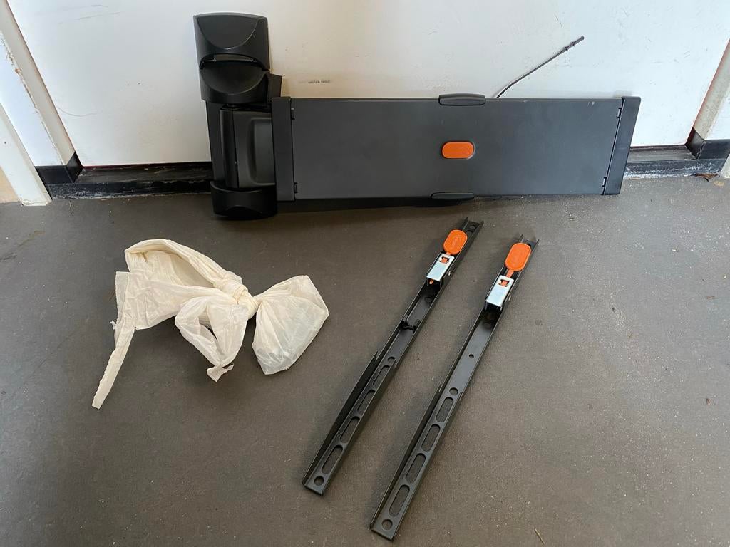 Vogel's Wall Mount Turn Medium Black (max 30kg), Ophalen, Gebruikt