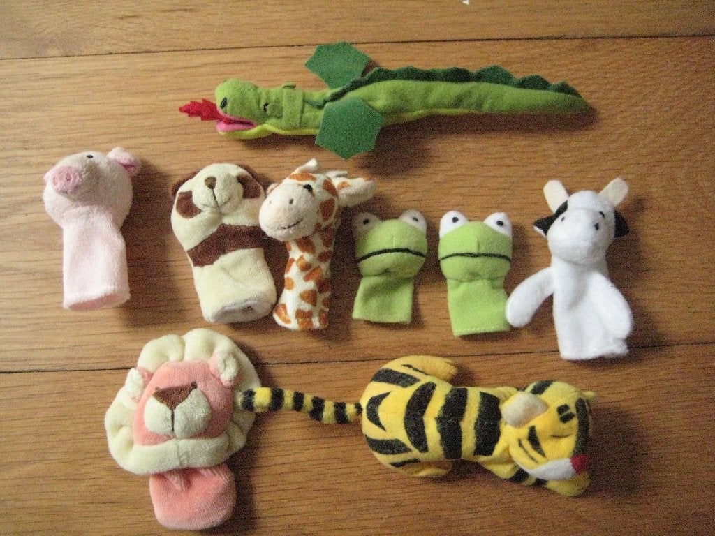 9 vingerpoppetjes, Gebruikt, Overige typen, Ophalen of Verzenden, Wasbaar