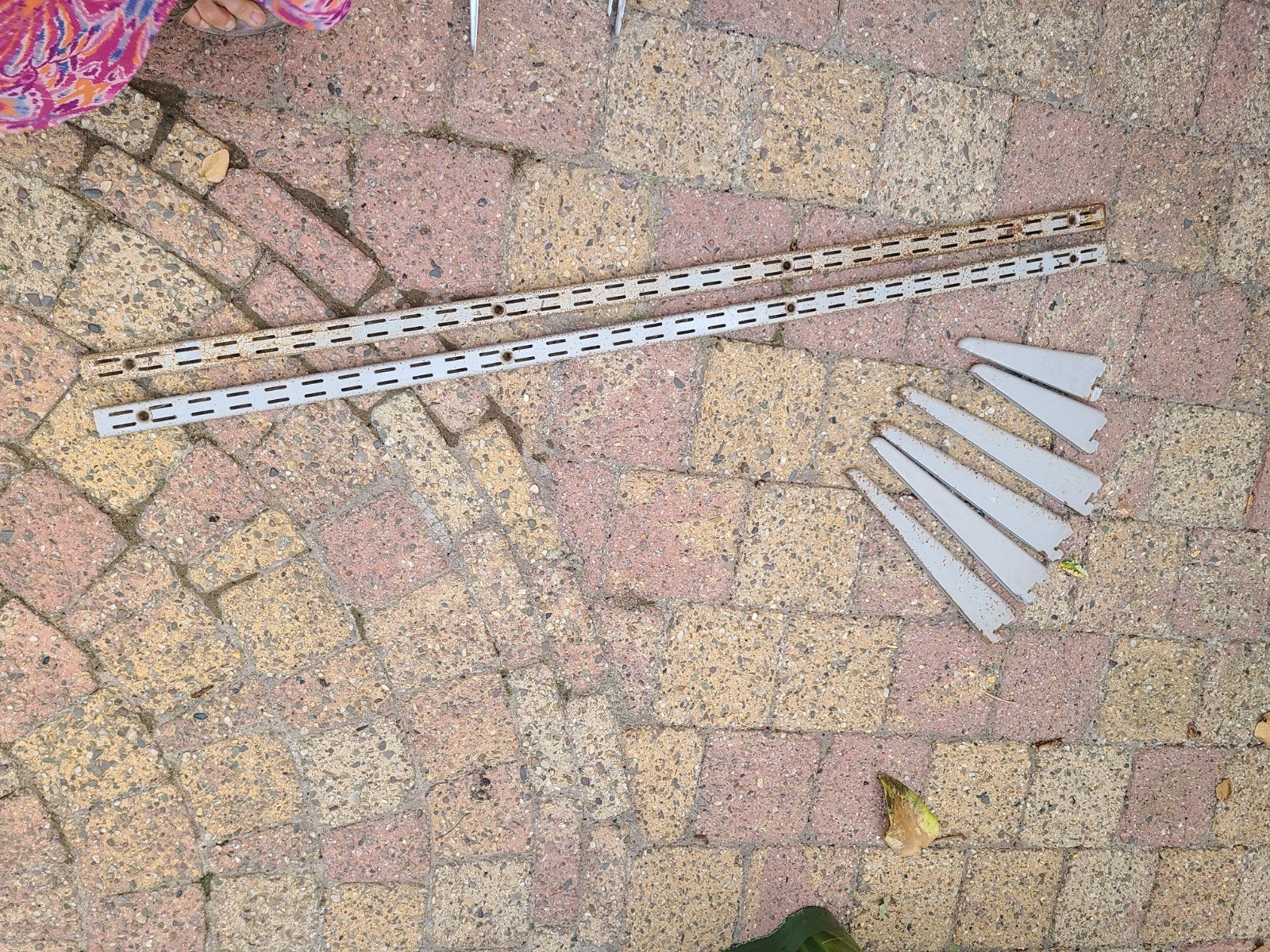 Plankdragers en rails voor wandmontage, Ophalen, Gebruikt