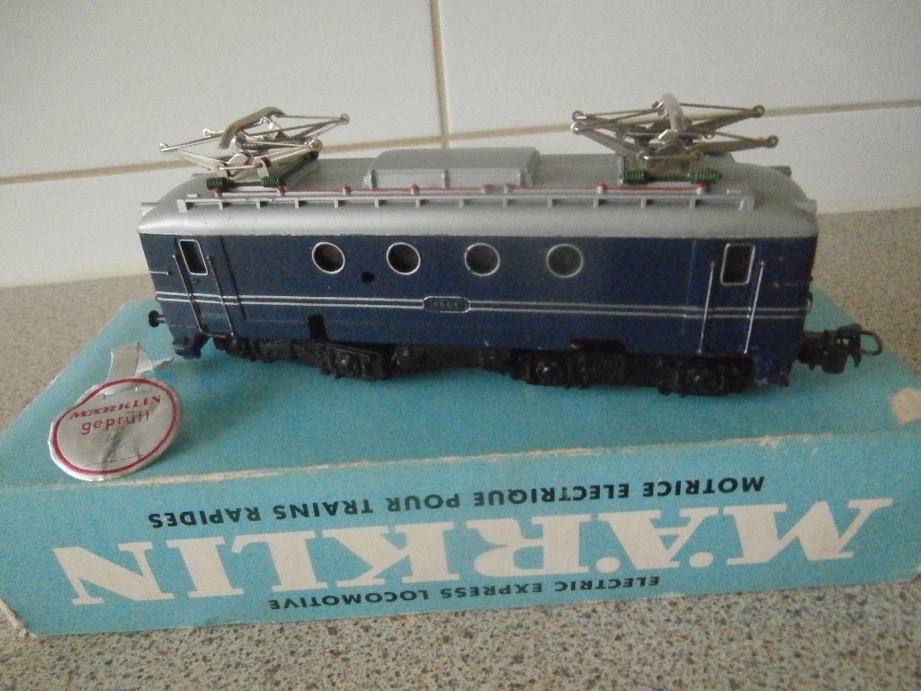 Marklin NS lok SEW 800 nr 1101--3013, Hobby en Vrije tijd, Wisselstroom, Locomotief, Ophalen of Verzenden, Märklin