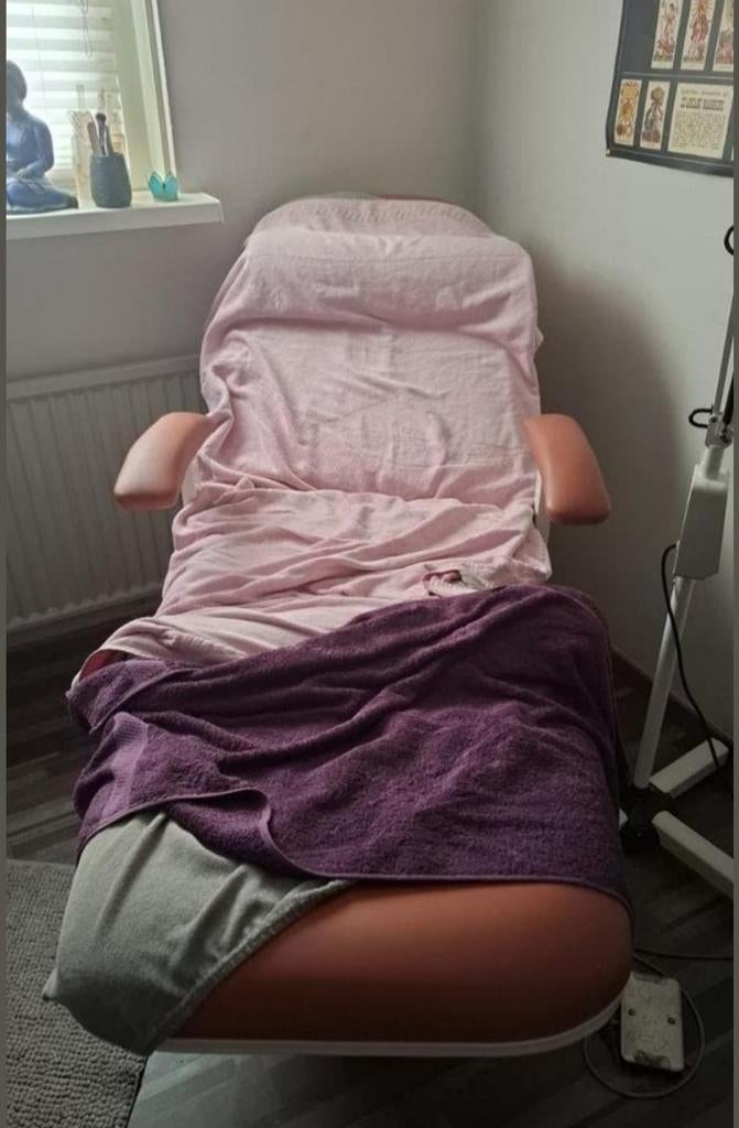Massage stoel/bed elektrisch, Sport en Fitness, Ophalen, Carolinasoutlet@hotmail.com, Carolina's Outlet, Epelenberg 18