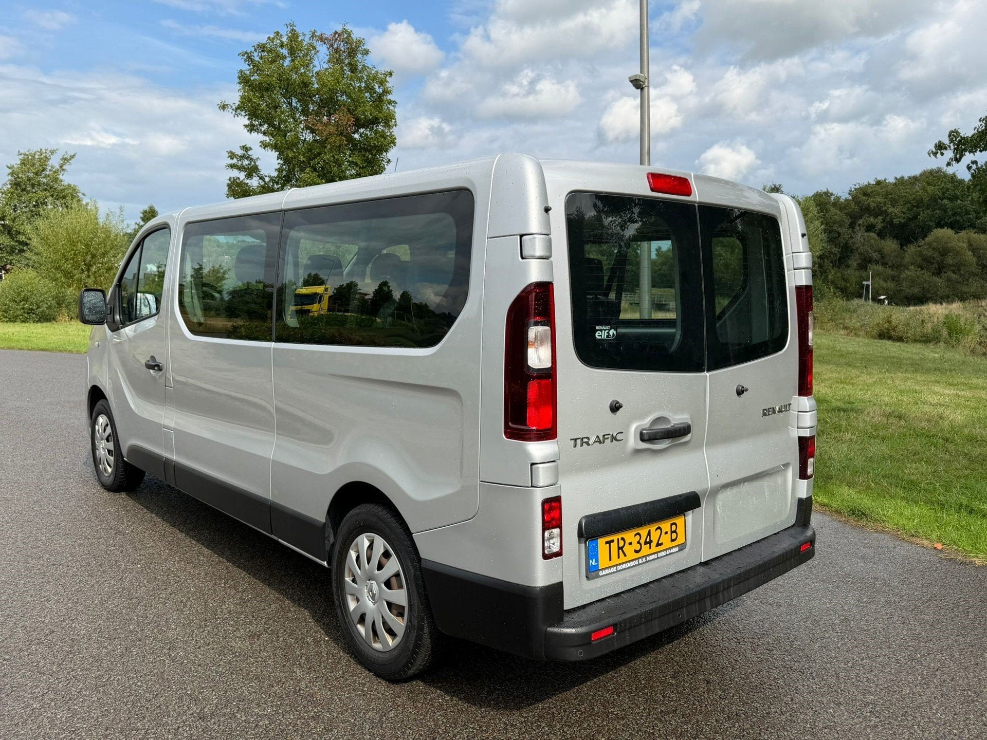 Renault Trafic Passenger 1.6 dCi Grand Authentique Energy |, Auto's, Voorwielaandrijving, Stof, Gebruikt, 2000 kg