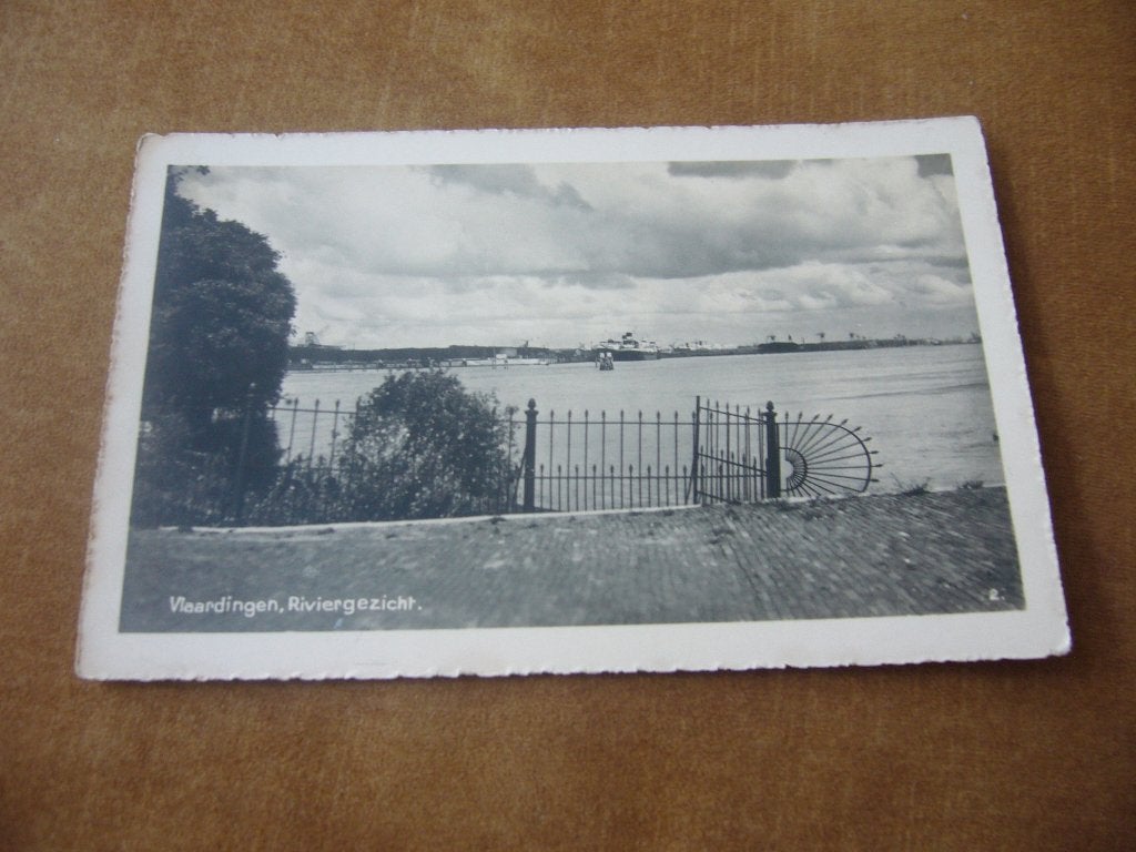 VLAARDINGEN  =  RIVIERGEZICHT, Ophalen of Verzenden, 1920 tot 1940, Ongelopen, Zuid-Holland
